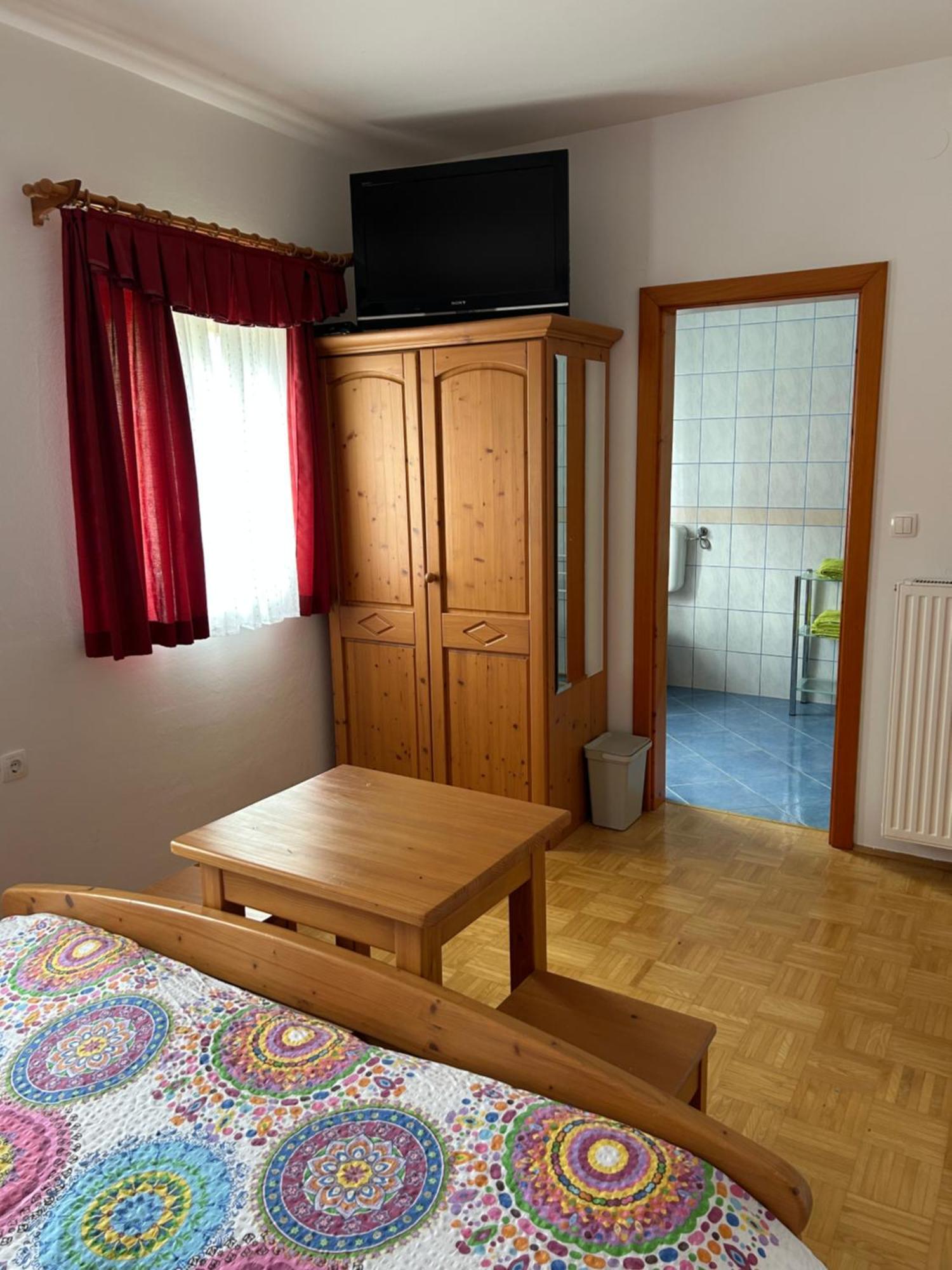 Tourist Farm Gradisnik Apartment Solčava Екстериор снимка
